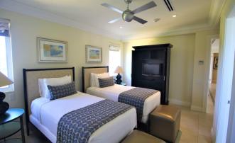 The Landings Beachfront 3 Bed Apartment C1-2522