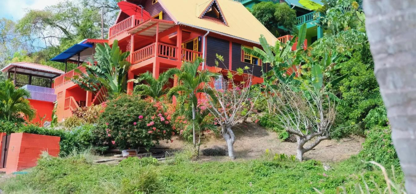 vacation-rentals/st-vincent-and-the-grenadines/bequia/princess-margaret/princess-margaret-beachfront-villas