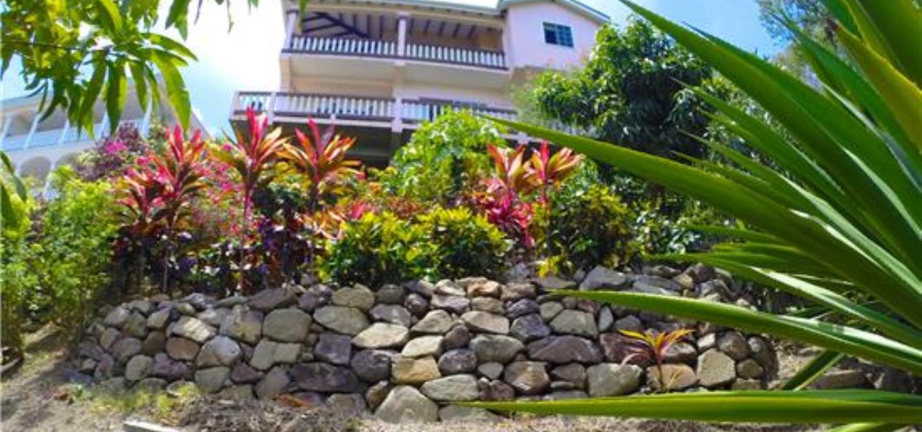 vacation-rentals/st-vincent-and-the-grenadines/bequia/belmont/tamanda-apartment